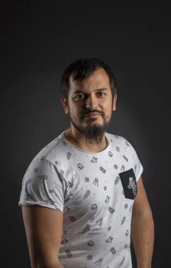 NECİP GÜVENİŞ