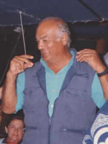 İSMET EKİCİ